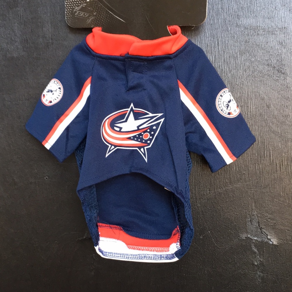 NHL PET SHIRT SIZE SMALL “”BLUE JACKETS””